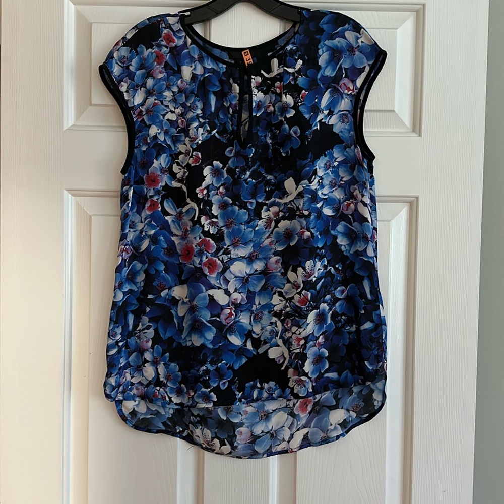 JCrew Sleeveless Floral Print silk top